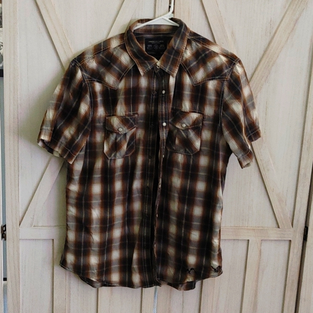 AE brown pearl snap short sleeve shirt